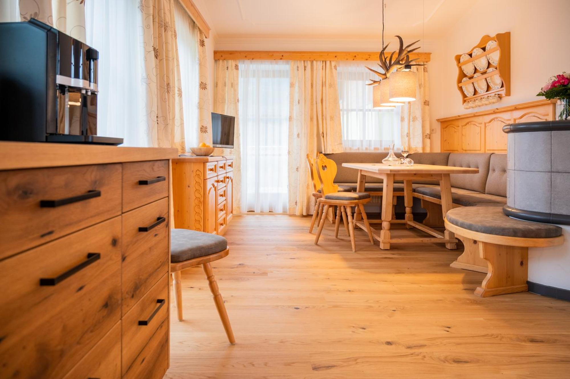 Landhaus Maurer Wagrain Szoba fotó